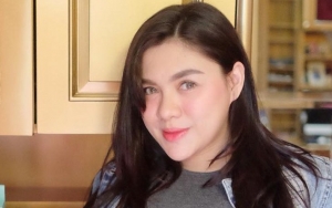 Resmi Jadi Ibu, Vicky Shu Unggah Foto Pertama Sang Buah Hati 