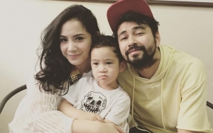 Nagita Cantik Pamer Poni Mirip Song Hye Kyo, Raffi Diminta Rapikan Rambut Ala Song Joong Ki