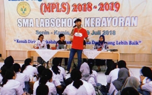 Promo Film 'AIB #Cyberbully', Young Lex Kampanyekan Stop Bullying