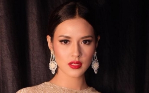 Selfie dengan Lipstik Merah, Kecantikan Raisa Dibilang Sempurna