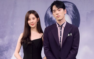 Kim Jung Hyun Cemberut Terus di Preskon 'Time', Netter Kasihani Seohyun SNSD 