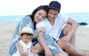 Belum Berusia Dua Tahun, Lucunya Putri Glenn Alinskie Berhitung dengan Bahasa Mandarin