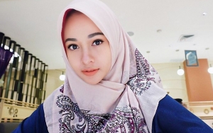 Bagikan Video Detik-Detik Melahirkan Sang Putra, Poppy Bunga Bikin Warganet Terharu