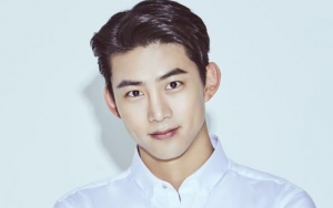 Bukan di JYP, Taecyeon 2PM Tanda Tangan Kontrak dengan Agensi Akting