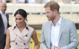 Jarang Pamer Kemesraan Semenjak Menikah, Meghan Markle Kedapatan Cium Pangeran Harry di Lapangan