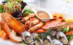 Pilih Seafood daripada Daging