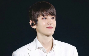 Pakai Baju Tebal di Bandara, Baekhyun Disindir Salah Kostum