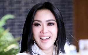 Serius Tanggapi Pro Kontra Tiket Konsernya, Hidung dan Dagu Syahrini Jadi Sorotan
