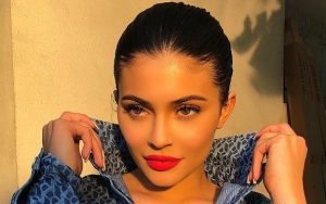 Kembali Pakai Filler di Foto Endorse, Kylie Jenner Dihujat Habis-Habisan