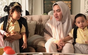 Biasa Glamor, Ulang Tahun Keponakan Syahrini Digelar Sederhana