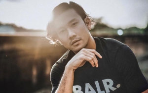 Calon Istri Super Tajir, Denny Sumargo Ternyata Sempat PDKT ke Tiga Seleb Cantik Ini