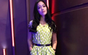 Unggah Swafoto, Gracia Indri 'Oleng' Karena Sistem Ganjil Genap