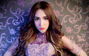 Pembantu Lama Kabur ke Bali, Lucinta Luna Cari ART Baru