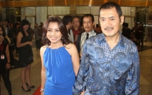 Bambang Bahagia Tanpa Mayangsari, Kecantikan Tata dan Putrinya Curi Perhatian di Pernikahan Panji