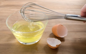 Masker Putih Telur Berguna Membuat Kulit Kencang