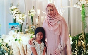 Dina Lorenza Diam-Diam Sudah Cerai, Elza Syarief Beber Soal Pisah Ranjang