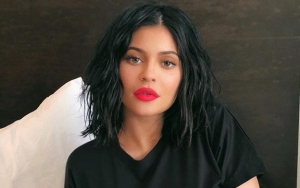 Sambut Ulang Tahun ke-21, Kylie Jenner Bagikan Foto Close-Up Sang Putri