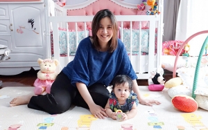 Baru Berusia 7 Bulan, Cantiknya Putri Bungsu Andi Soraya Sudah Bikin Terpesona 