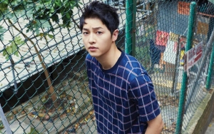 Song Joong Ki Ingin Rayakan 10 Tahun Karier Bersama Fans
