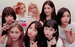 DIA Isyaratkan 'WooWoo' Jadi Comeback Terakhir, Netter Sindir Jung Chae Yeon 