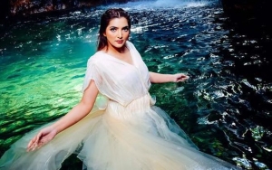 Ashanty Dibully Alay Soal Foto Cantik Bagai Bidadari di Air Terjun, Netter Merinding Ada Penampakan