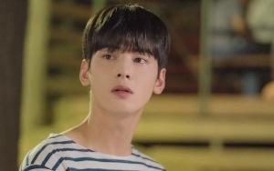 Ditanya Suka Nonton Video Porno atau Tidak, Reaksi Cha Eunwoo Bikin Gemas 