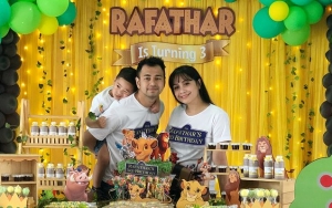 Nagita Gendong Bayi Panti Asuhan Bikin Raffi Kagum, Ayu Ting Ting Diramal Sedih dan Cemburu?