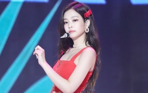 Selalu Stylish, Penampilan Sehari-Hari Jennie Bikin Kagum Netter