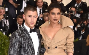 Akhirnya Dikonfirmasi, Inilah Momen Romantis Pertunangan Priyanka Chopra dan Nick Jonas
