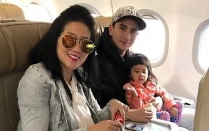 Pose Akrab Verrell Bramasta Bersama Sang Adik Angkat, Lagi-Lagi Netter Menangkap Kemiripan 