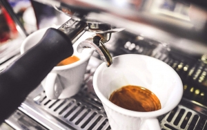 Atasi Sembelit dengan Minum Kopi