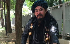 Disebut Miliki Wajah dan Tampilan Seram, Ternyata Limbad Punya Gaya Foto Semanis Ini