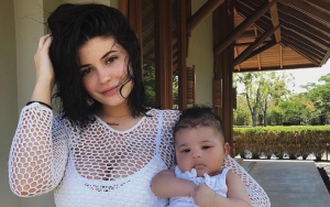 Usia Masih 6 Bulan, Kylie Jenner Sudah Berikan Tips dan Trik Kecantikan untuk Stormi