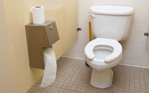Menggunakan Toilet yang Tidak Steril Dapat Menyebabkan Kanker Serviks