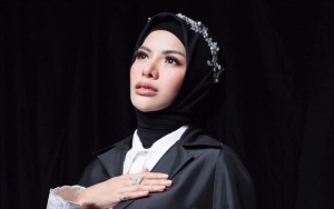 Sempat Berpikir Buka Hijab Karena Netizen, Begini Penjelasan Nikita Mirzani