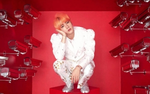 Jin BTS Kecewa Ciuman Mesranya Ditolak