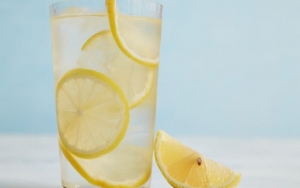 Manfaat Air Lemon untuk Sakit Gigi