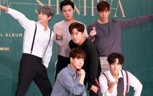 Rayakan Anniversary ke-20 Tahun, Shinhwa Membocorkan Resep Anti Bubar