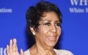 Sebelum Dimakamkan, Aretha Franklin Pakai Sepatu Kesayangan Hingga Ganti Baju Tiga Kali