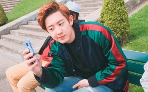 Chanyeol Pamer Kemampuan Main Gitar, Fans Malah Salfok Otot Bisep