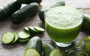 Jus Timun Punya Banyak Manfaat Bagi Ibu Hamil dan Janin
