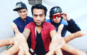 Pesawat Jatuh dari Ketinggian 5000 Kaki, Begini Nasib Erix 'Endank Soekamti'