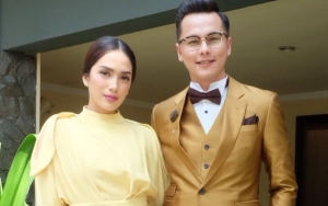 Dapat Gombalan Maut dari Andhika Pratama, Manisnya Ussy Sulistiawaty Balas Begini