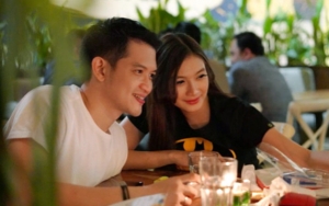 Bakal Nikah Tahun Depan, Sesi Pre-Wedding Rezky Aditya dan Kekasih Bikin Fans Patah Hati