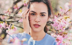 Tampil Nyanyi di SMA-nya, Raisa Bikin Syok Tetap Pakai Heels Meski Hamil