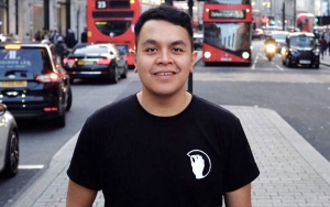 Rilis Video Klip 'Labirin', Tulus Terbius Kecantikan Tatjana Saphira