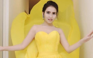 Video Bule Koreksi Bahasa Inggris Ayu Ting Ting Dibahas Lagi, Netter Ikut Ngakak