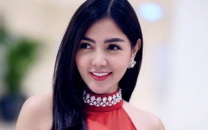 Bella Shofie Pamer 'Bayinya' Diberi Hadiah, Sosok Suami Kembali Dipertanyakan