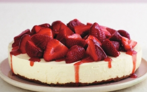 Stroberi dan Yoghurt Cheese Cake