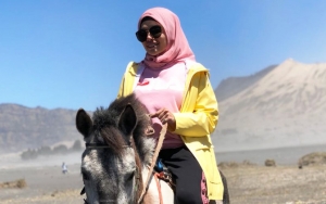 Nikita Mirzani Bungkam Soal Beredarnya Surat Putusan Sidang Kriss Hatta, Netter: Malu Ya?